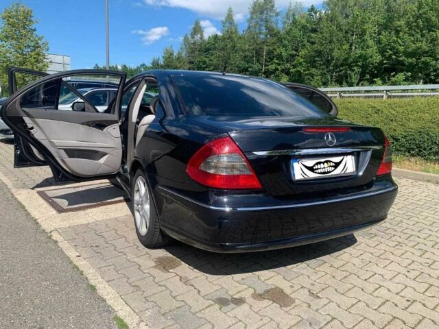 Чорний Мерседес 280, об'ємом двигуна 3 л та пробігом 310 тис. км за 6880 $, фото 1 на Automoto.ua