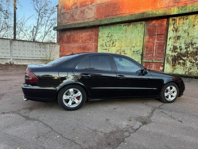 Чорний Мерседес 280, об'ємом двигуна 3 л та пробігом 355 тис. км за 9299 $, фото 9 на Automoto.ua