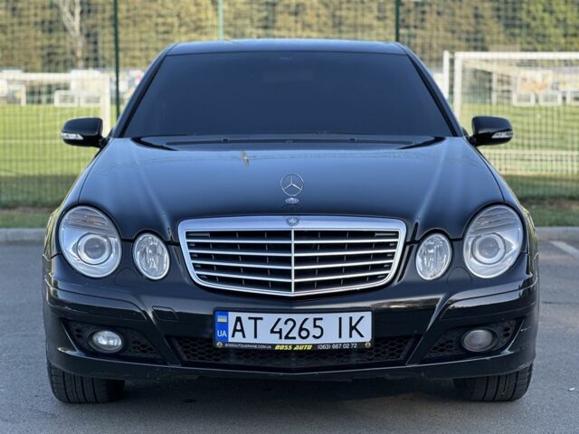 Черный Мерседес 280, объемом двигателя 3 л и пробегом 236 тыс. км за 7750 $, фото 3 на Automoto.ua