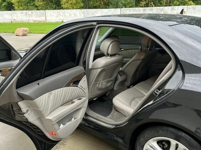 Черный Мерседес 280, объемом двигателя 3 л и пробегом 352 тыс. км за 7200 $, фото 9 на Automoto.ua