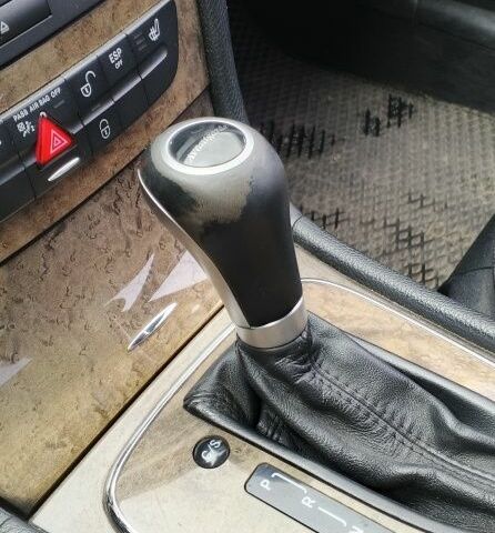 Чорний Мерседес 280, об'ємом двигуна 2.8 л та пробігом 400 тис. км за 7000 $, фото 7 на Automoto.ua