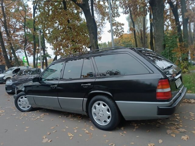 Чорний Мерседес 280, об'ємом двигуна 2.8 л та пробігом 270 тис. км за 4000 $, фото 3 на Automoto.ua