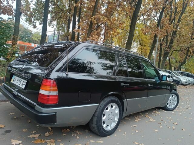 Чорний Мерседес 280, об'ємом двигуна 2.8 л та пробігом 270 тис. км за 4000 $, фото 6 на Automoto.ua