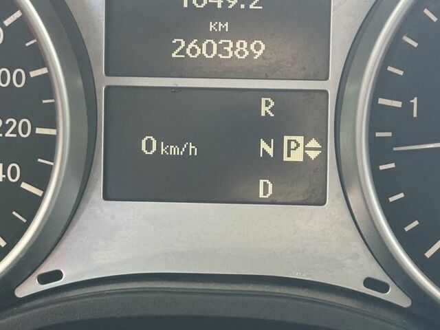 Черный Мерседес 280, объемом двигателя 3 л и пробегом 260 тыс. км за 8500 $, фото 1 на Automoto.ua