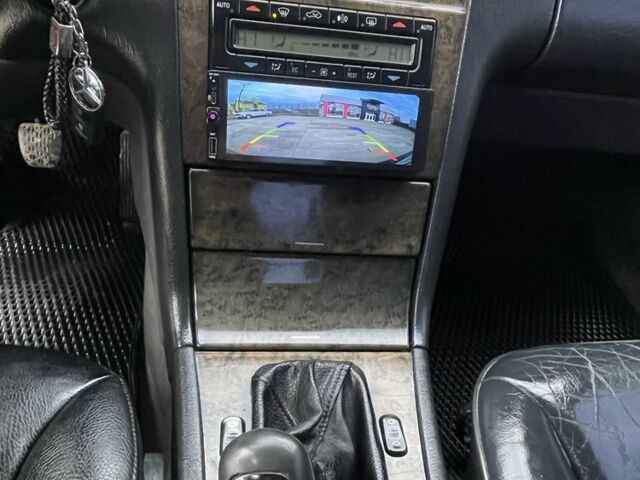 Фиолетовый Мерседес 280, объемом двигателя 2.8 л и пробегом 400 тыс. км за 2800 $, фото 16 на Automoto.ua