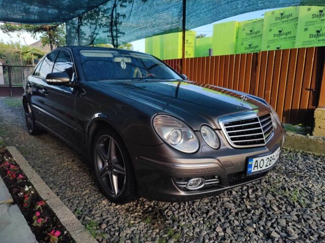 Коричневий Мерседес 280, об'ємом двигуна 3 л та пробігом 288 тис. км за 13000 $, фото 7 на Automoto.ua