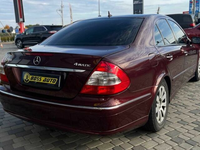 Красный Мерседес 280, объемом двигателя 3 л и пробегом 405 тыс. км за 7500 $, фото 6 на Automoto.ua