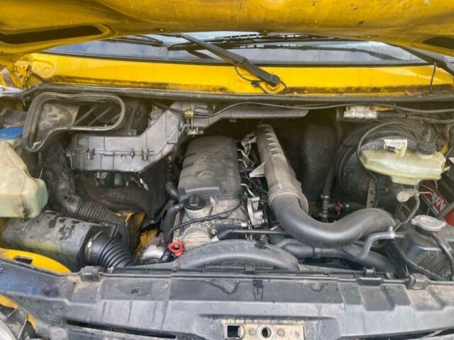 Жовтий Мерседес 280, об'ємом двигуна 2.7 л та пробігом 600 тис. км за 11000 $, фото 7 на Automoto.ua