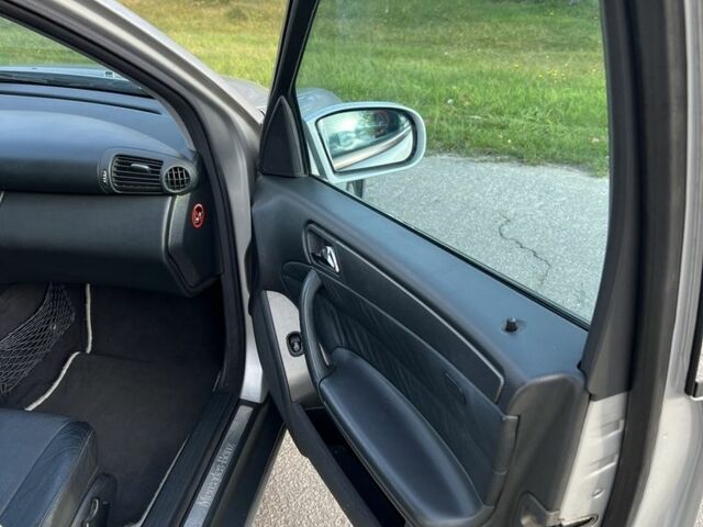 Серый Мерседес 280, объемом двигателя 2.7 л и пробегом 296 тыс. км за 4900 $, фото 14 на Automoto.ua