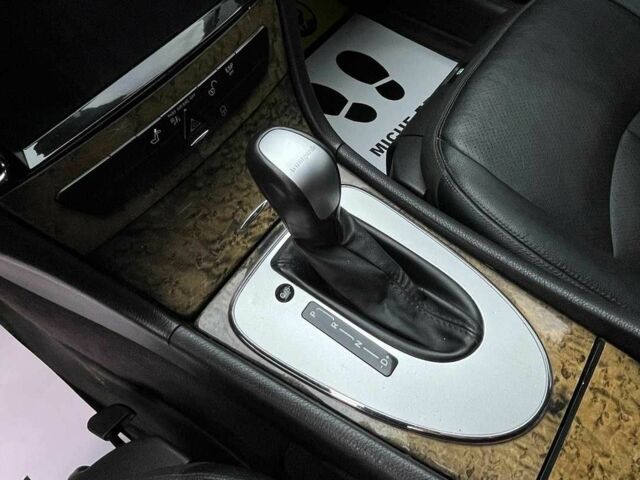 Серый Мерседес 280, объемом двигателя 3.2 л и пробегом 275 тыс. км за 8700 $, фото 14 на Automoto.ua