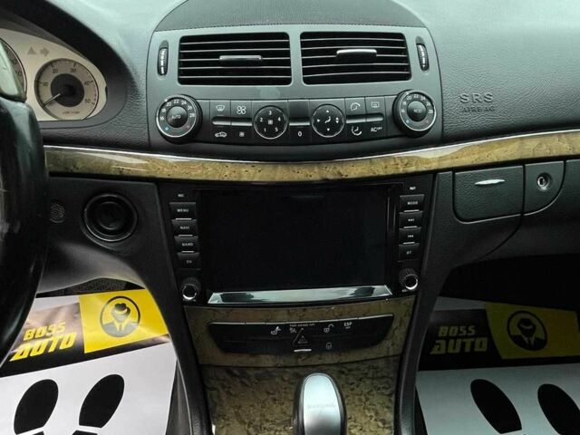 Серый Мерседес 280, объемом двигателя 3.2 л и пробегом 275 тыс. км за 8700 $, фото 13 на Automoto.ua