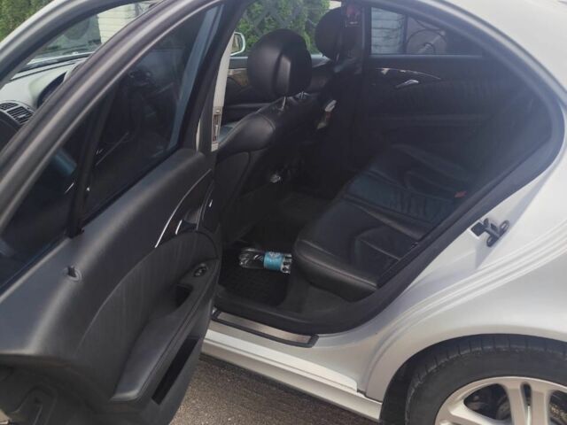 Сірий Мерседес 280, об'ємом двигуна 3 л та пробігом 433 тис. км за 8300 $, фото 6 на Automoto.ua