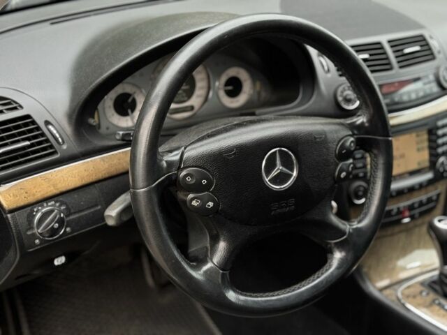 Сірий Мерседес 280, об'ємом двигуна 3 л та пробігом 351 тис. км за 8990 $, фото 12 на Automoto.ua