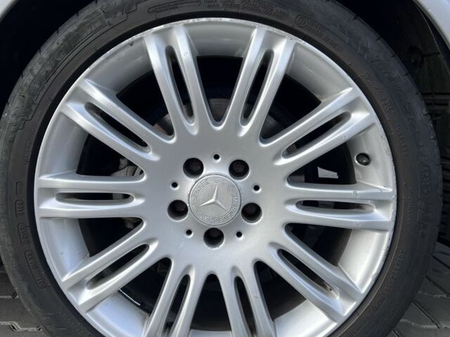 Серый Мерседес 280, объемом двигателя 3 л и пробегом 281 тыс. км за 8200 $, фото 16 на Automoto.ua