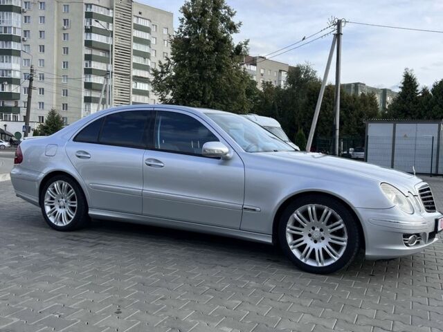 Серый Мерседес 280, объемом двигателя 3 л и пробегом 281 тыс. км за 8200 $, фото 1 на Automoto.ua