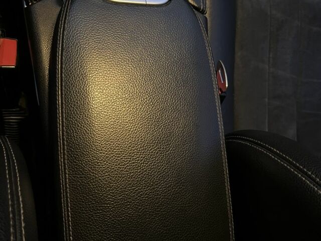 Серый Мерседес 280, объемом двигателя 3 л и пробегом 220 тыс. км за 13500 $, фото 5 на Automoto.ua