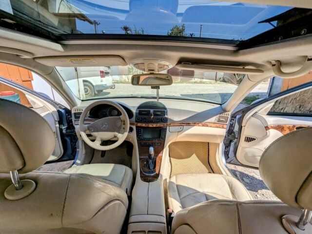 Синий Мерседес 280, объемом двигателя 3.2 л и пробегом 380 тыс. км за 6200 $, фото 7 на Automoto.ua