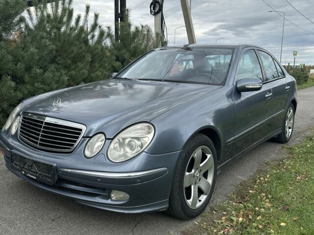 Синий Мерседес 280, объемом двигателя 2.7 л и пробегом 321 тыс. км за 3699 $, фото 1 на Automoto.ua