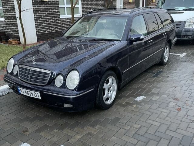 Синій Мерседес 280, об'ємом двигуна 2.8 л та пробігом 277 тис. км за 5200 $, фото 5 на Automoto.ua