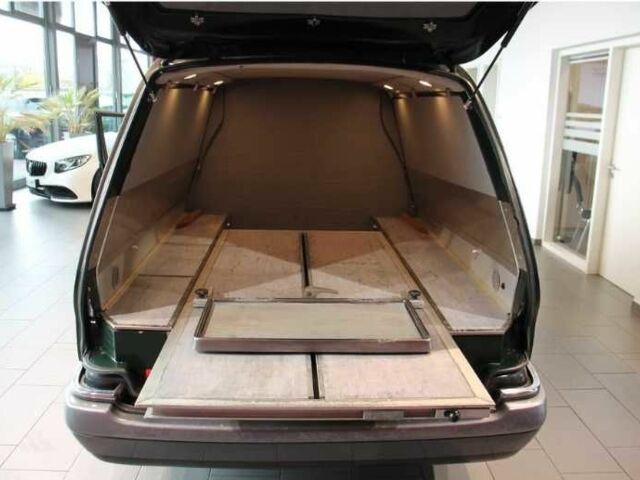 Зеленый Мерседес 280, объемом двигателя 2.8 л и пробегом 340 тыс. км за 17420 $, фото 13 на Automoto.ua