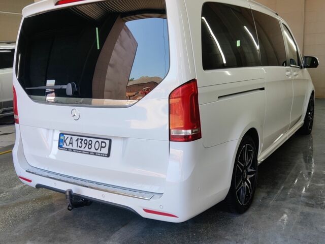 Белый Мерседес 300, объемом двигателя 2 л и пробегом 148 тыс. км за 50550 $, фото 4 на Automoto.ua