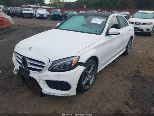 Білий Мерседес 300, об'ємом двигуна 2 л та пробігом 5 тис. км за 5100 $, фото 5 на Automoto.ua