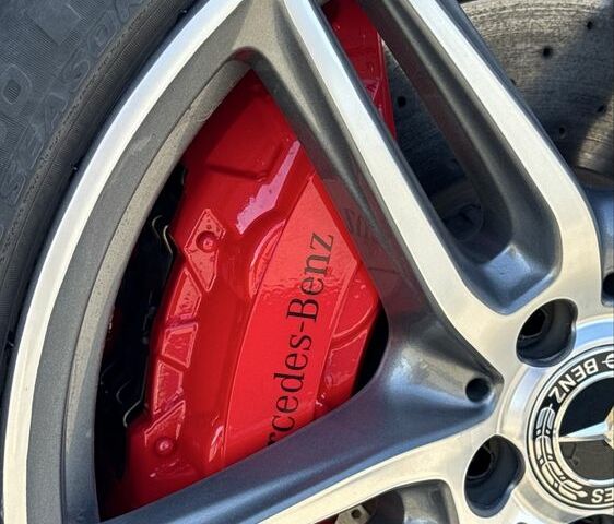 Белый Мерседес 300, объемом двигателя 2 л и пробегом 30 тыс. км за 35300 $, фото 7 на Automoto.ua