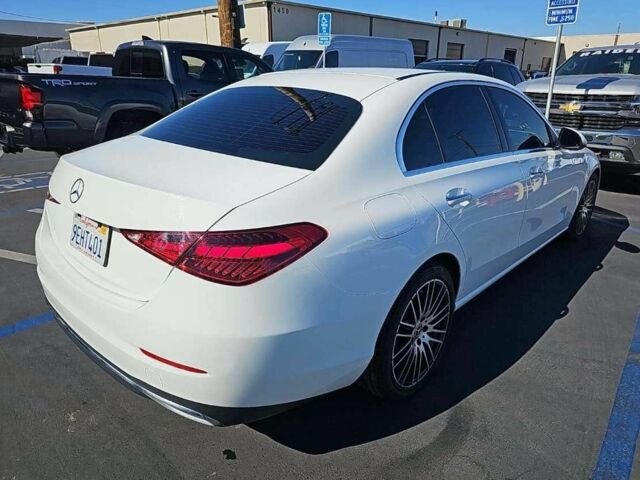 Белый Мерседес 300, объемом двигателя 0 л и пробегом 40 тыс. км за 33450 $, фото 2 на Automoto.ua