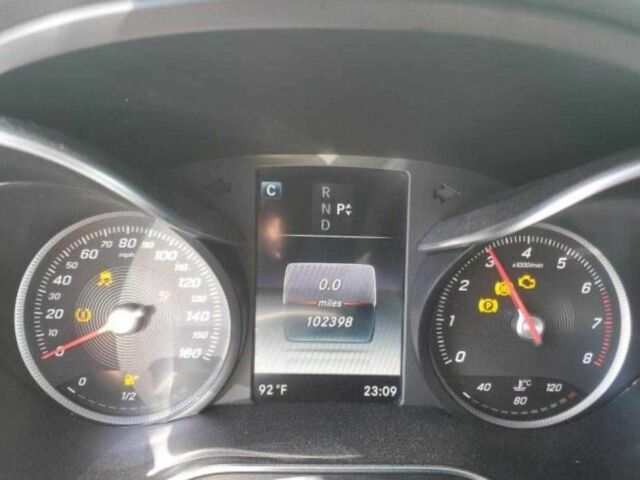 Белый Мерседес 300, объемом двигателя 0 л и пробегом 163 тыс. км за 12600 $, фото 7 на Automoto.ua