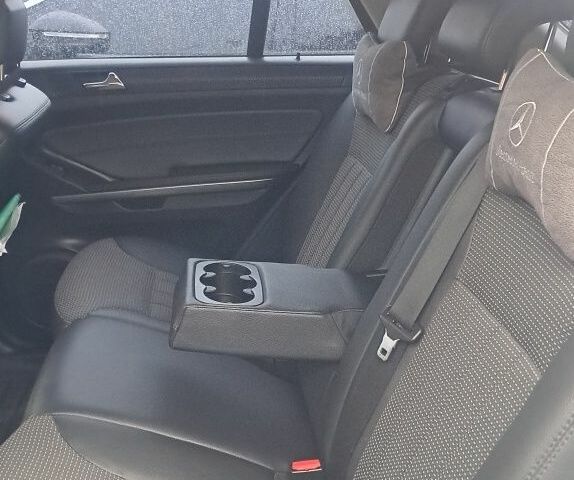 Белый Мерседес 300, объемом двигателя 3 л и пробегом 300 тыс. км за 14700 $, фото 3 на Automoto.ua