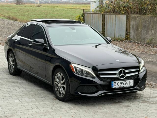 Чорний Мерседес 300, об'ємом двигуна 2 л та пробігом 190 тис. км за 15900 $, фото 1 на Automoto.ua