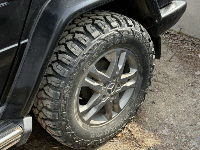 Чорний Мерседес 300, об'ємом двигуна 3 л та пробігом 147 тис. км за 17900 $, фото 4 на Automoto.ua