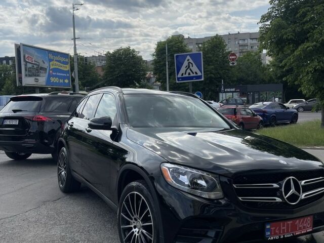 Черный Мерседес 300, объемом двигателя 2 л и пробегом 160 тыс. км за 12000 $, фото 5 на Automoto.ua