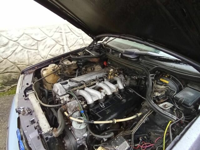 Фиолетовый Мерседес 300, объемом двигателя 3 л и пробегом 200 тыс. км за 1900 $, фото 6 на Automoto.ua