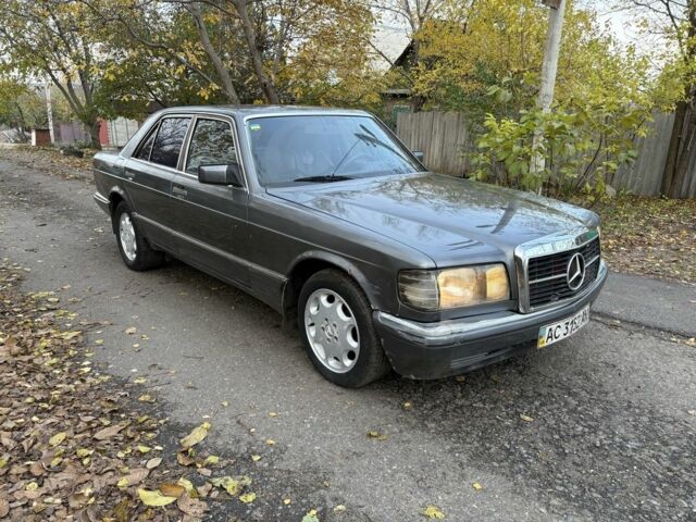 Сірий Мерседес 300, об'ємом двигуна 2.5 л та пробігом 200 тис. км за 879 $, фото 2 на Automoto.ua