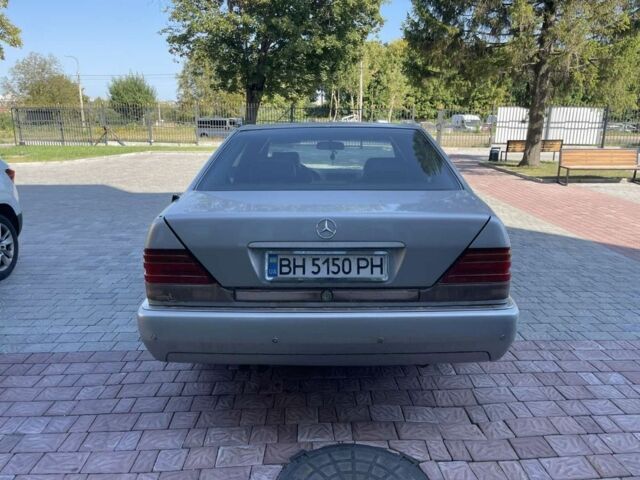 Сірий Мерседес 300, об'ємом двигуна 3.2 л та пробігом 380 тис. км за 3300 $, фото 11 на Automoto.ua