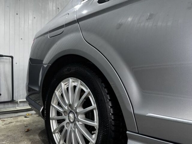 Серый Мерседес 300, объемом двигателя 3 л и пробегом 99 тыс. км за 12900 $, фото 7 на Automoto.ua