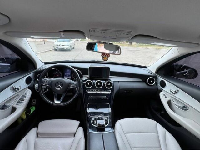 Серый Мерседес 300, объемом двигателя 2 л и пробегом 194 тыс. км за 15500 $, фото 8 на Automoto.ua