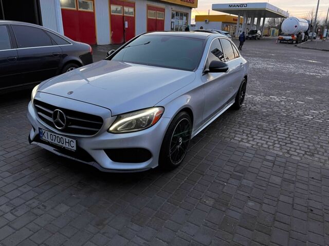 Сірий Мерседес 300, об'ємом двигуна 2 л та пробігом 141 тис. км за 21000 $, фото 1 на Automoto.ua