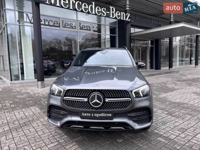 Серый Мерседес 300, объемом двигателя 0 л и пробегом 69 тыс. км за 69000 $, фото 3 на Automoto.ua