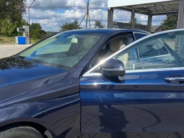 Синій Мерседес 300, об'ємом двигуна 2 л та пробігом 185 тис. км за 20000 $, фото 4 на Automoto.ua