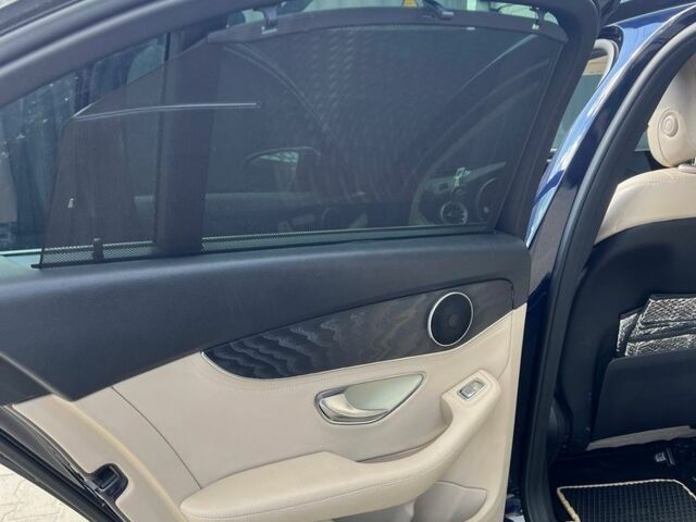 Синій Мерседес 300, об'ємом двигуна 2 л та пробігом 185 тис. км за 20000 $, фото 9 на Automoto.ua