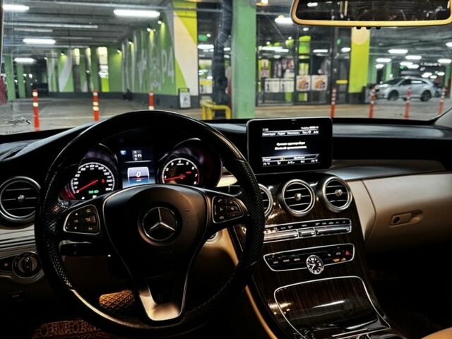 Синій Мерседес 300, об'ємом двигуна 2 л та пробігом 94 тис. км за 18300 $, фото 5 на Automoto.ua