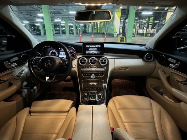 Синій Мерседес 300, об'ємом двигуна 2 л та пробігом 94 тис. км за 18300 $, фото 6 на Automoto.ua