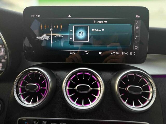 Синій Мерседес 300, об'ємом двигуна 2 л та пробігом 67 тис. км за 32000 $, фото 7 на Automoto.ua