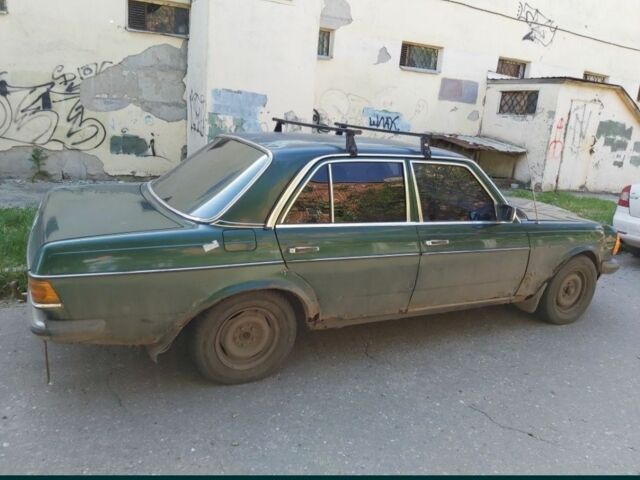 Зеленый Мерседес 300, объемом двигателя 3 л и пробегом 3 тыс. км за 1000 $, фото 5 на Automoto.ua