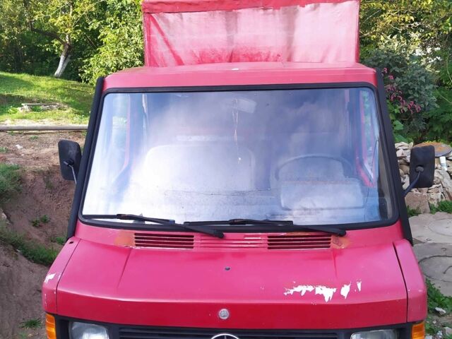 Мерседес 308 1992 в Калуше на Automoto.ua Мерседес 308, объемом двигателя 0 л и пробегом 0 тыс. км за 5999 $, фото 8 на Automoto.ua