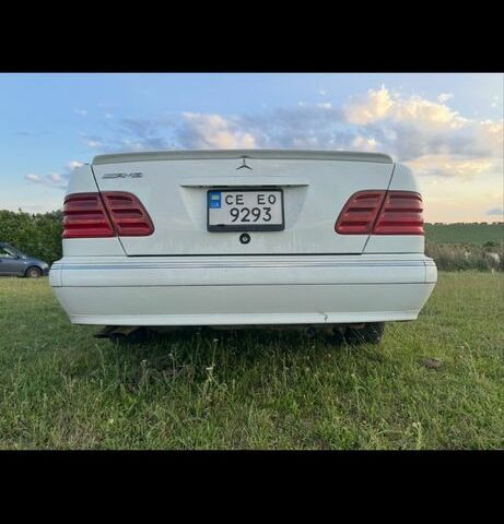 Белый Мерседес 320, объемом двигателя 3.2 л и пробегом 22 тыс. км за 3800 $, фото 1 на Automoto.ua