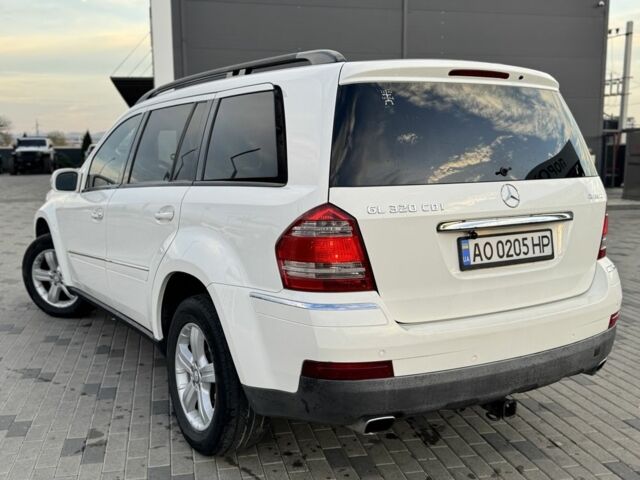 Белый Мерседес 320, объемом двигателя 3 л и пробегом 400 тыс. км за 13400 $, фото 6 на Automoto.ua