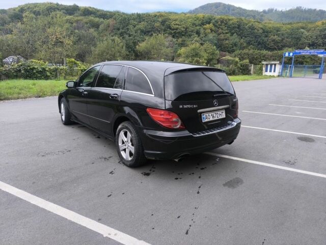 Черный Мерседес 320, объемом двигателя 3 л и пробегом 237 тыс. км за 8500 $, фото 1 на Automoto.ua